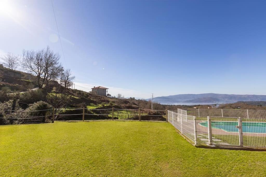 Casa Poente Piscina Privada Villa Arcos de Valdevez Luaran gambar