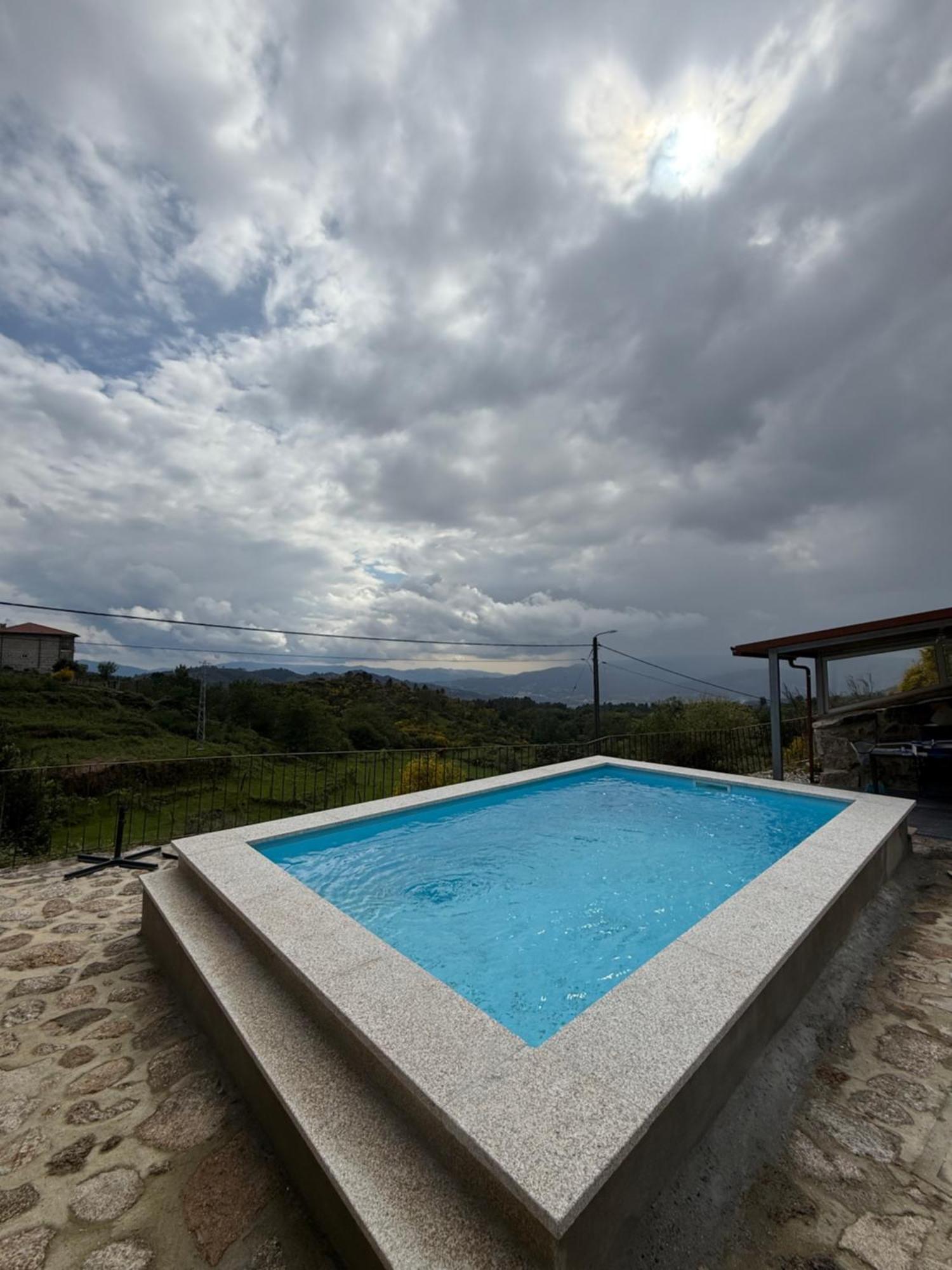 Casa Poente Piscina Privada Villa Arcos de Valdevez Luaran gambar
